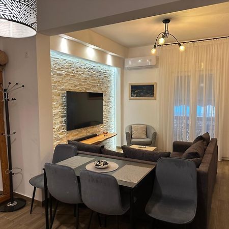 Apartment Dimitris Athens Exterior photo